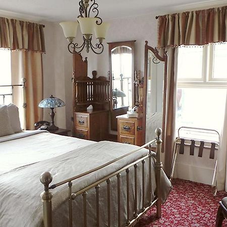 The Inn At Уиттиер Экстерьер фото